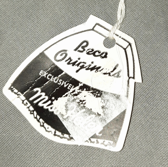 Vintage lace apron - Picture 3 of 4